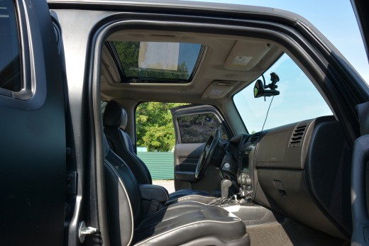 ����� ������������ Hummer H3